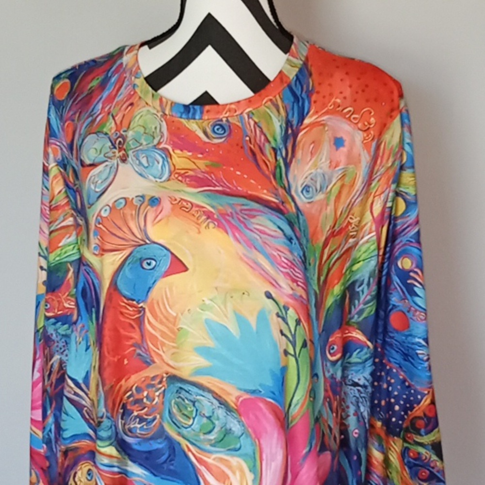 Peacock XL Women's Top - Picture 5 of 7